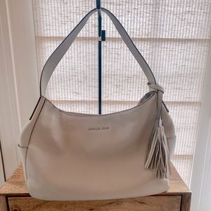 Michael Kors Ashbury Hobo Style Bag
